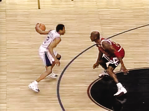 沿着清晰的 沿着清晰的