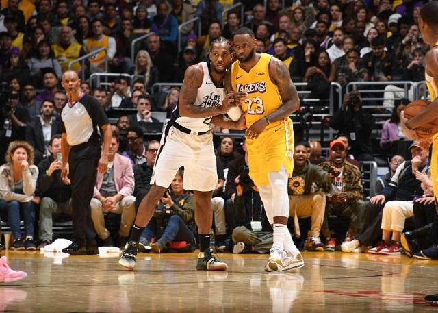 硬核动作R 硬核动作R